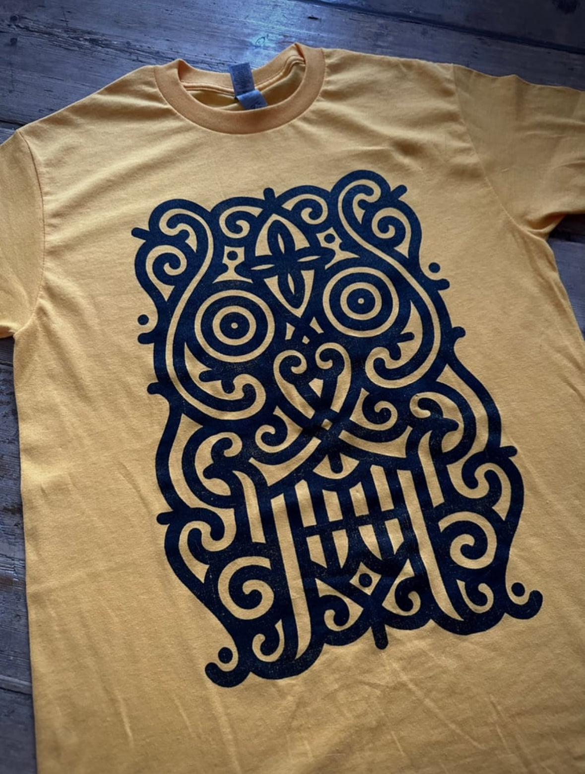 Mask tees