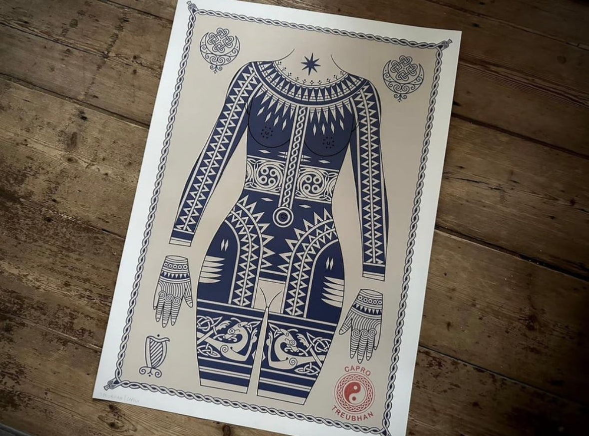 A1 poster bodysuit w/ Treubhan